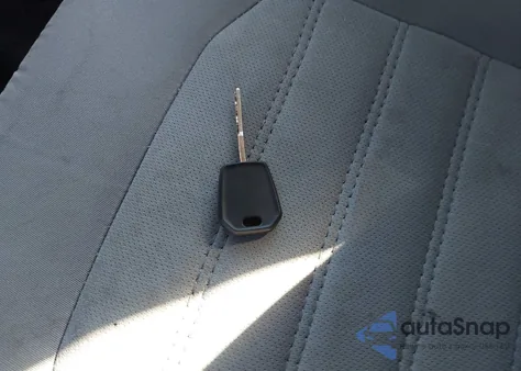 2015 Ford Fusion Hybrid S z USA, uszkodzony, nr VIN 3FA6P0UU4FR132583